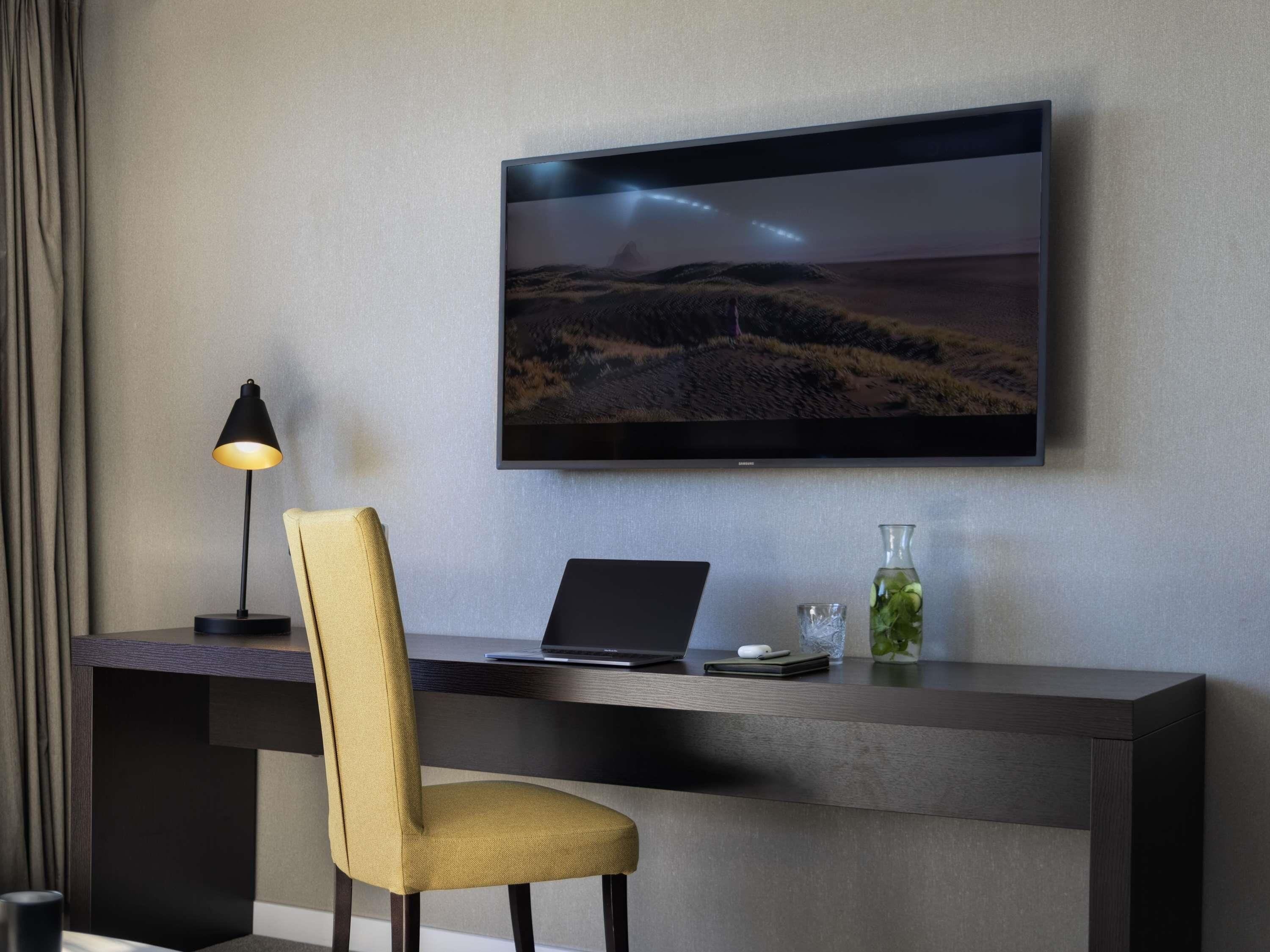 In-room safe, desk, laptop workspace, soundproofing