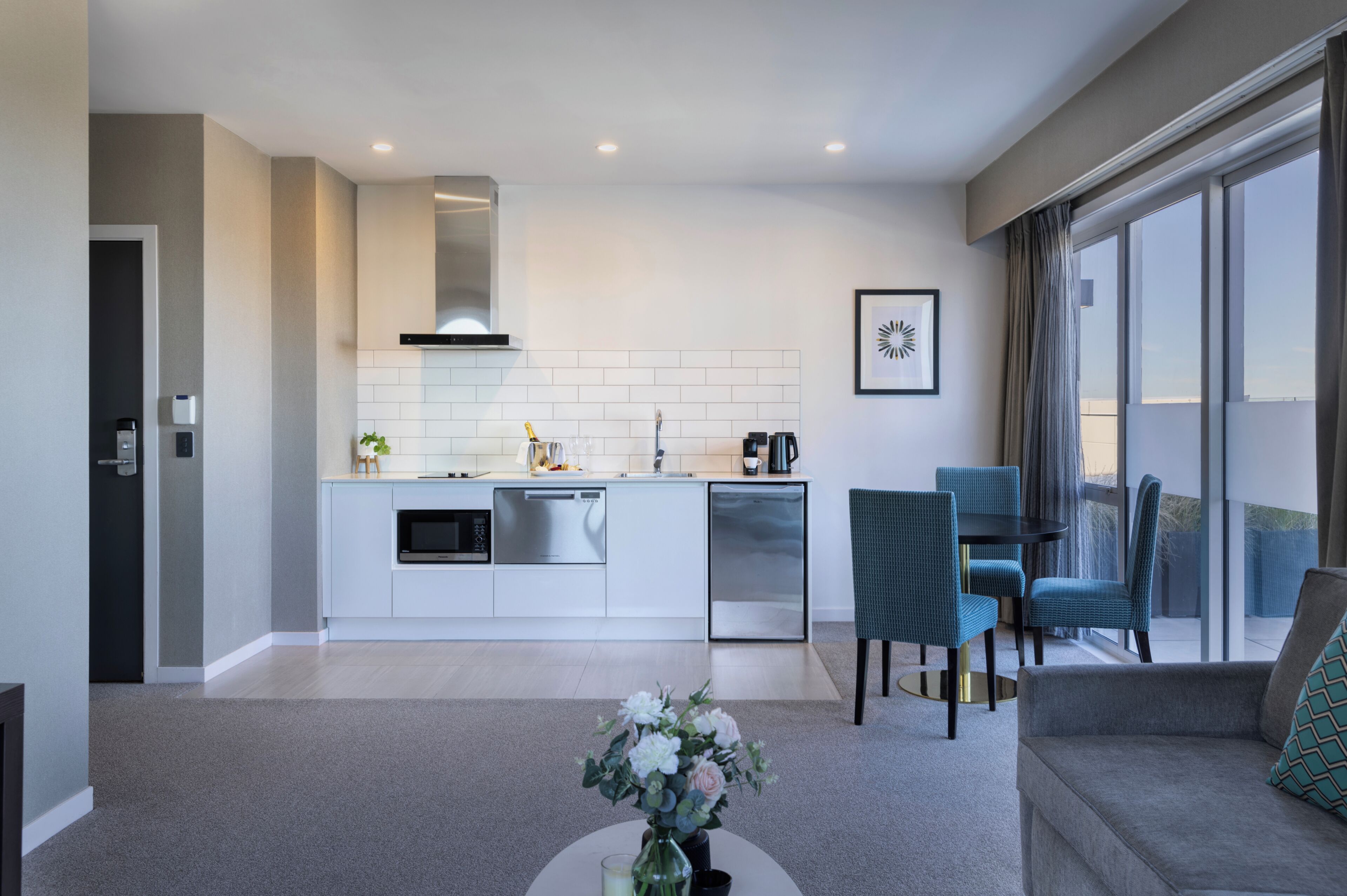 Junior Suite, 1 King Bed, Balcony