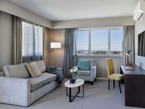 In-room safe, desk, laptop workspace, soundproofing