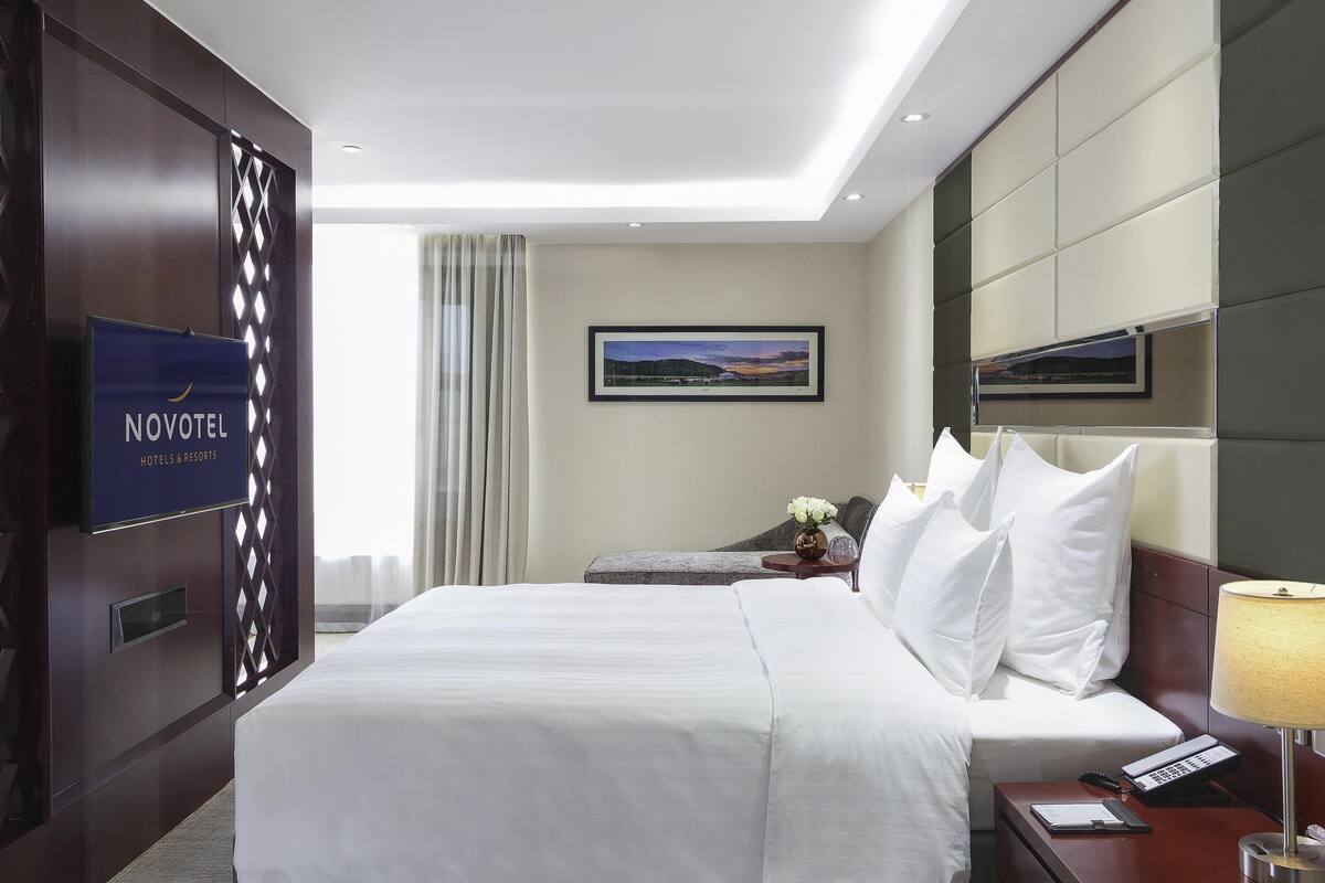 1 bedroom, minibar, in-room safe, desk