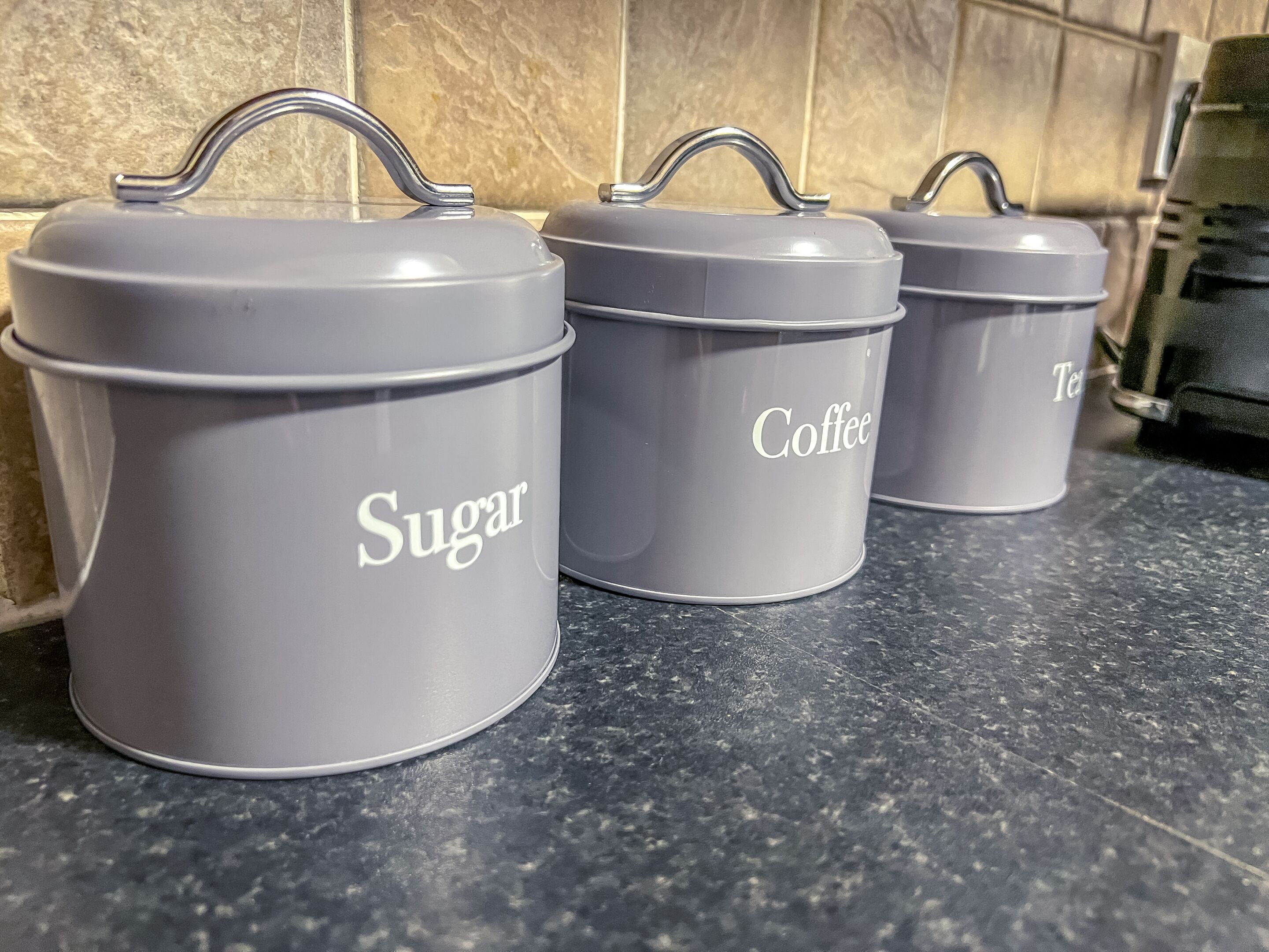 basic double room, shared bathroom, city view (annex) | miscellaneous