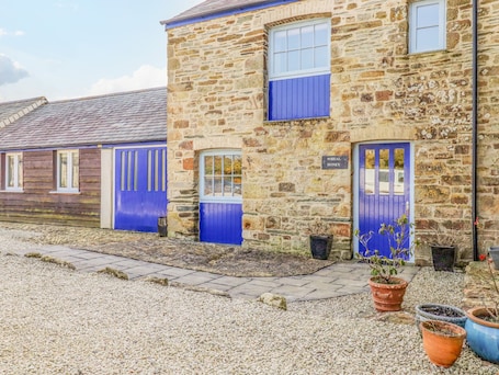 Exterior. Wheal Honey