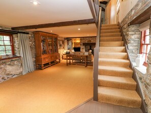 Cottage | Interior - Barn Cottage (Hayle)
