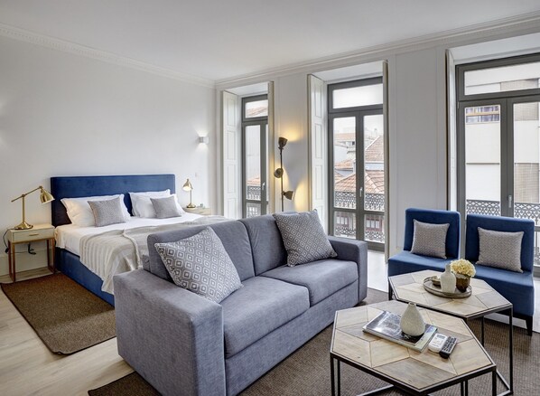 Superior Studio | Living area