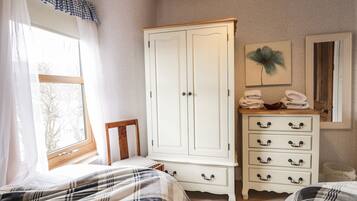 Cottage | Bahagian dalam