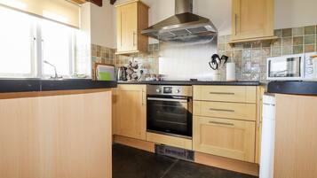 Cottage | Interior