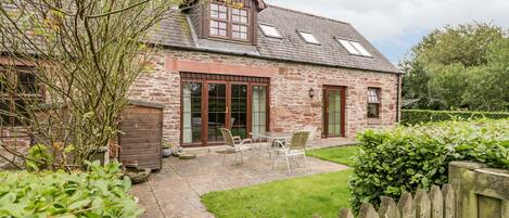 Cottage | Front of property