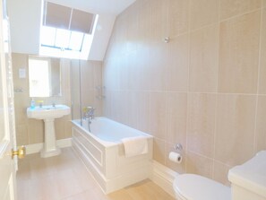 Cottage | Interior - Farm Cottage (Hayle)