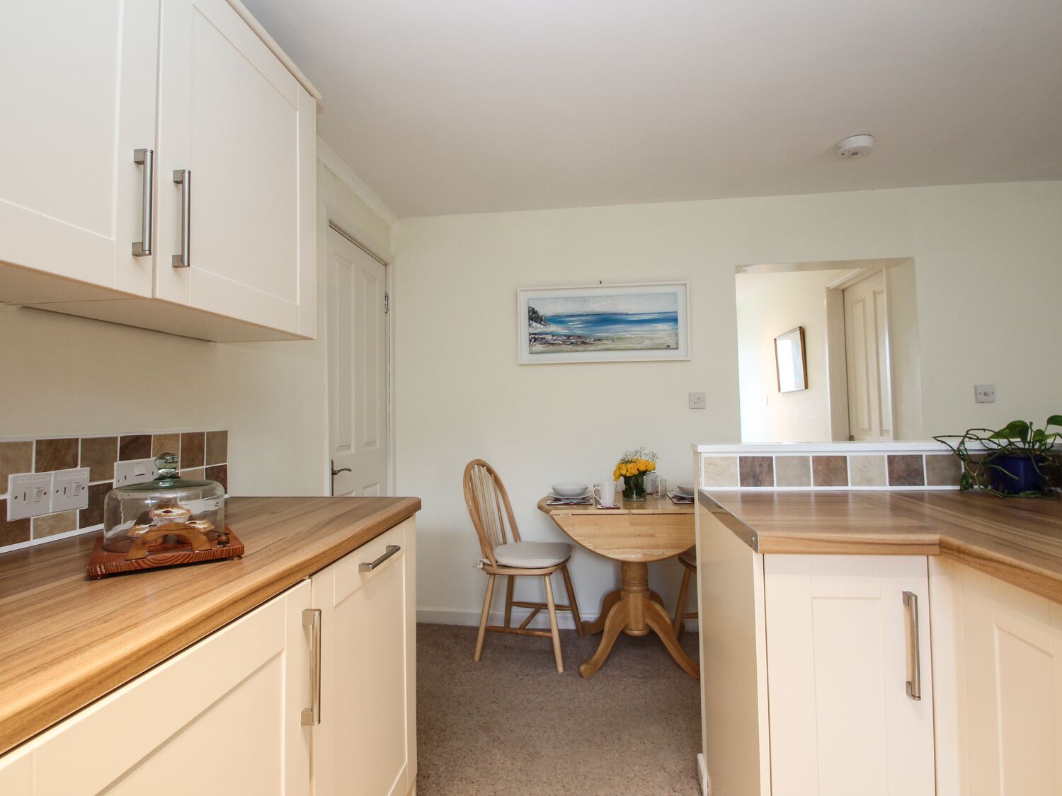 Cottage | Interior