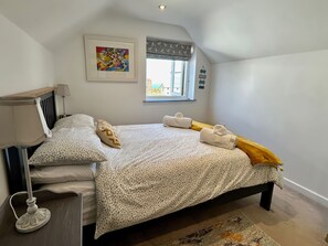 3 bedrooms, individually decorated, individually furnished, free WiFi - 14 Boscaswell Downs (Penzance)