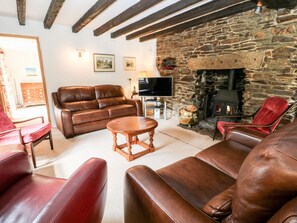 Interior - Meadow Lea (Liskeard)