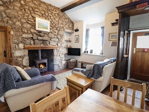 Cottage | Living room | TV