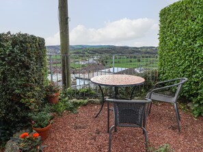 Cottage | Balcony