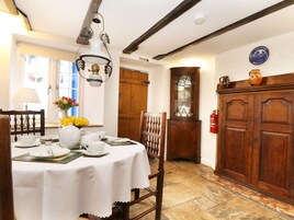 村舍 | 私人厨房 | 微波炉、炉灶、洗碗机、电热水壶