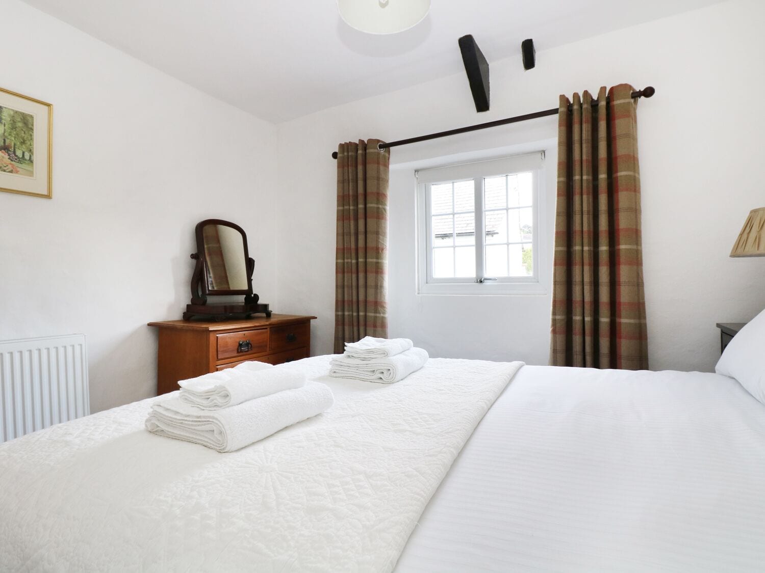 Cottage | 2 bedrooms, individually decorated, individually furnished, free WiFi