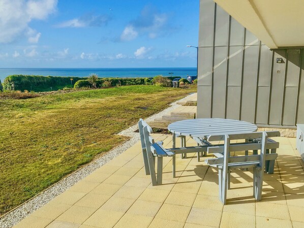 Cottage | Balcony - Saltwater, One Lusty Glaze (Newquay)
