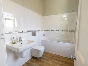 Ferienhaus | Badezimmer | Dusche