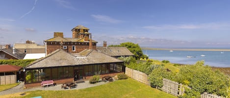 Cottage | Property grounds