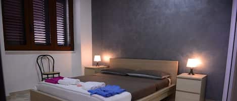 Comfort Double Room | In-room safe, cribs/infant beds, rollaway beds, free WiFi