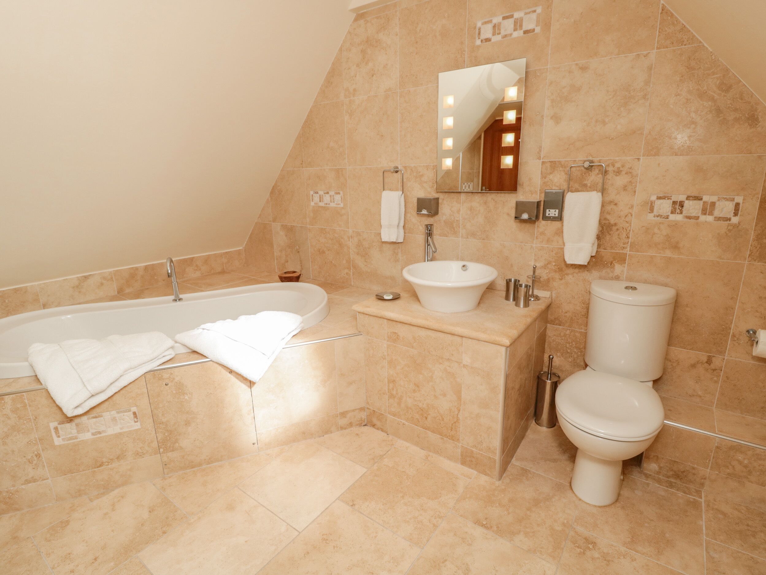 Cottage | Interior