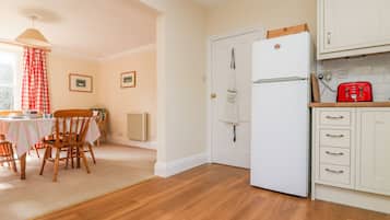 Cottage | Interior