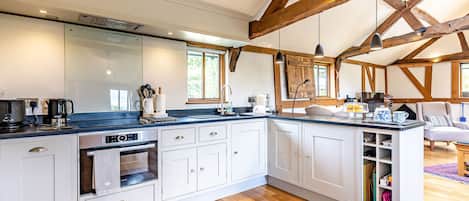 Cottage | Interior