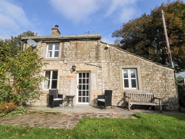 Exterior - Sandywood (Skipton)