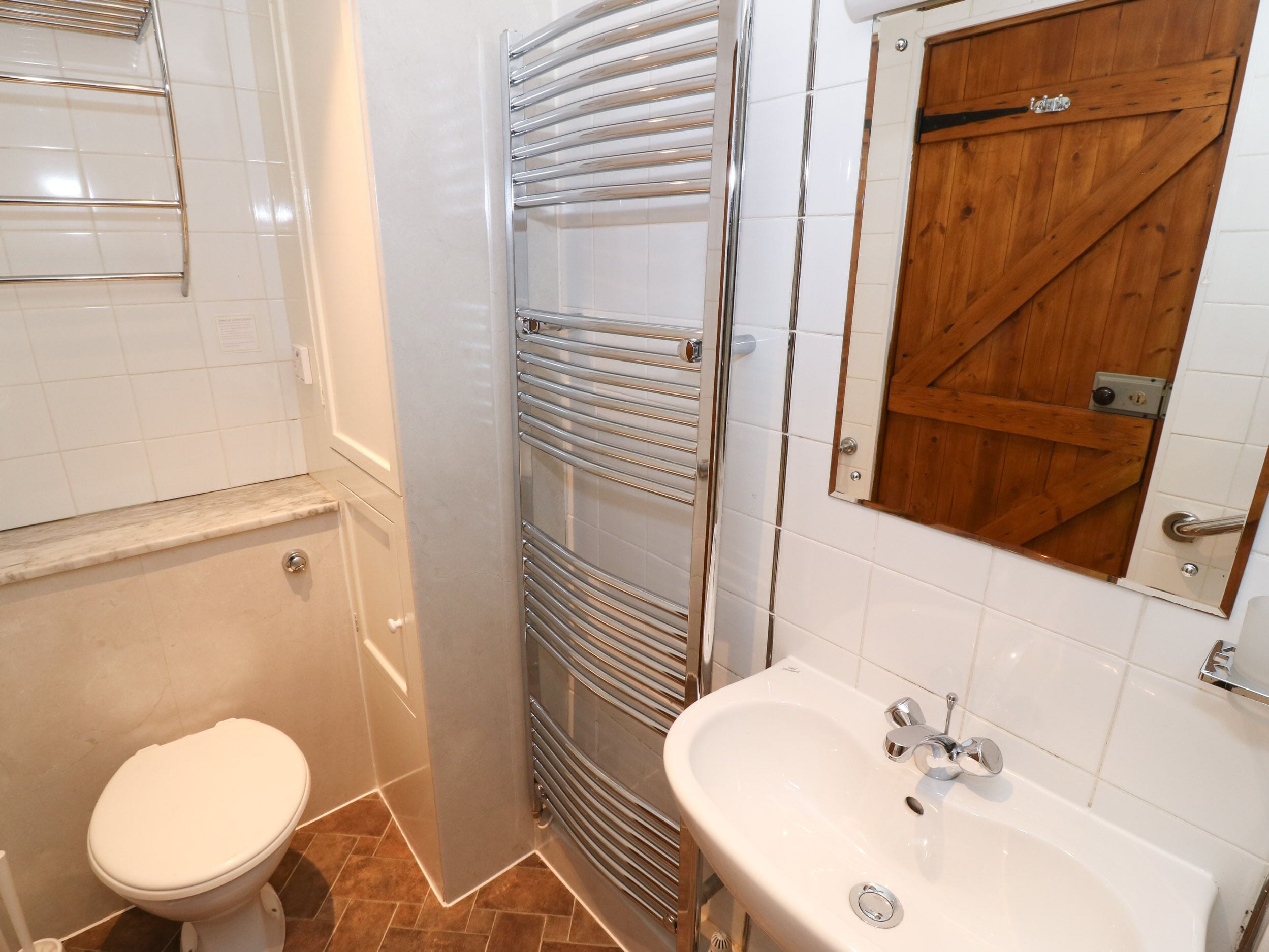 村舍 | 浴室 | 淋浴设施、吹风机