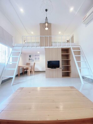 Design Quadruple Room | 1 bedroom, desk, blackout curtains, iron/ironing board - Halo Serviced Apartment (Ho Chi Minh City)