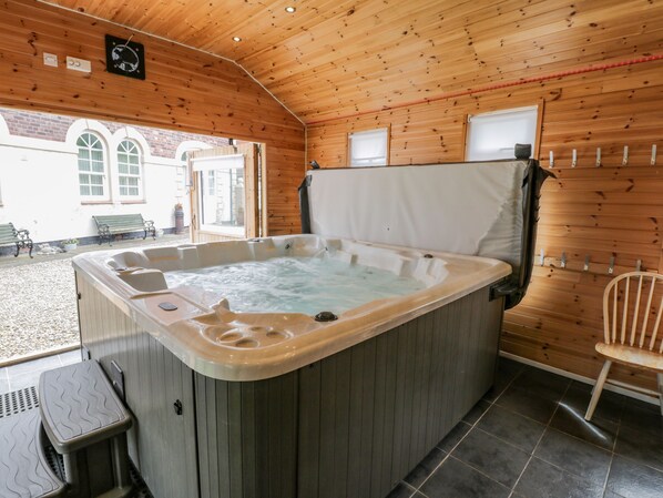 Cottage | Spa - The Power House (Saltburn-by-the-Sea)