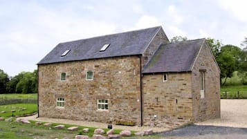Cottage | Interior