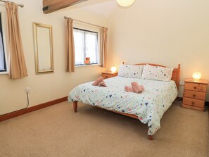 2 habitaciones, decoración personalizada y muebles diferentes 