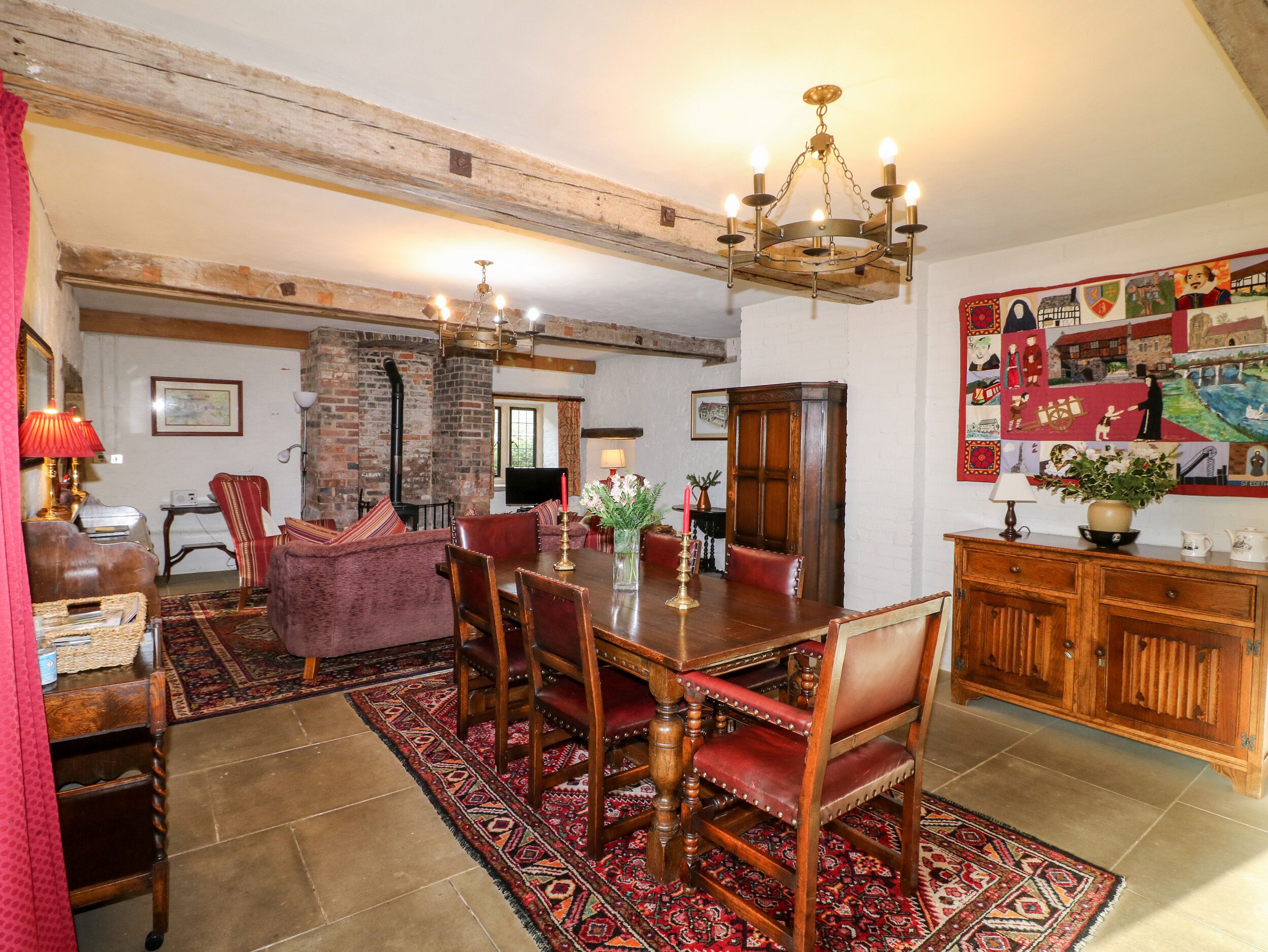 Cottage | Interior