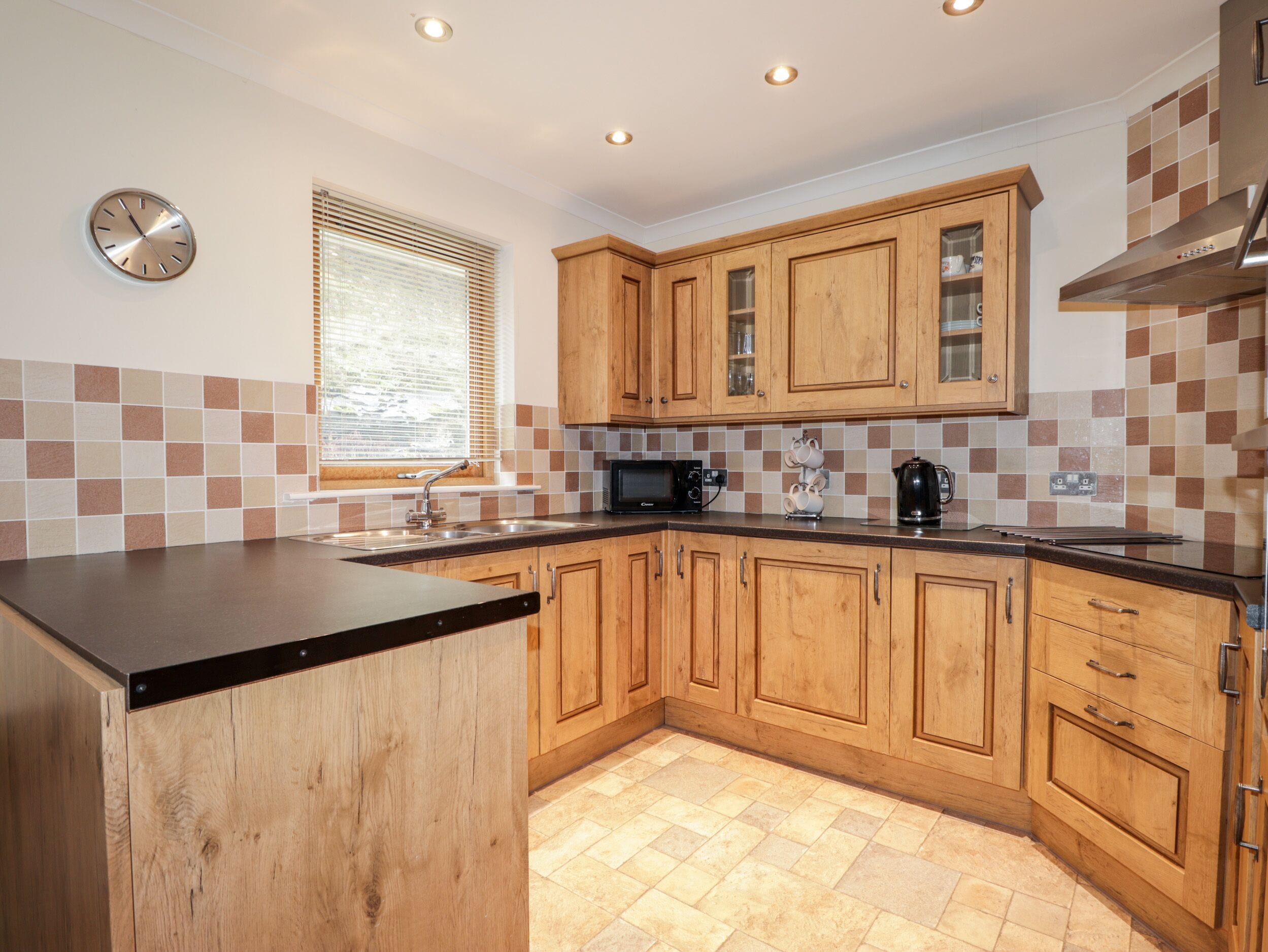 Cottage | Private kitchen | Stovetop, dishwasher, highchair, cookware/dishes/utensils