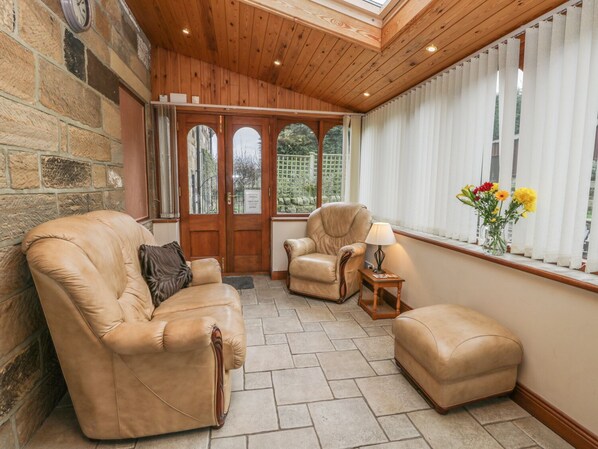 Cottage | Interior - Bill's House (Whitby)