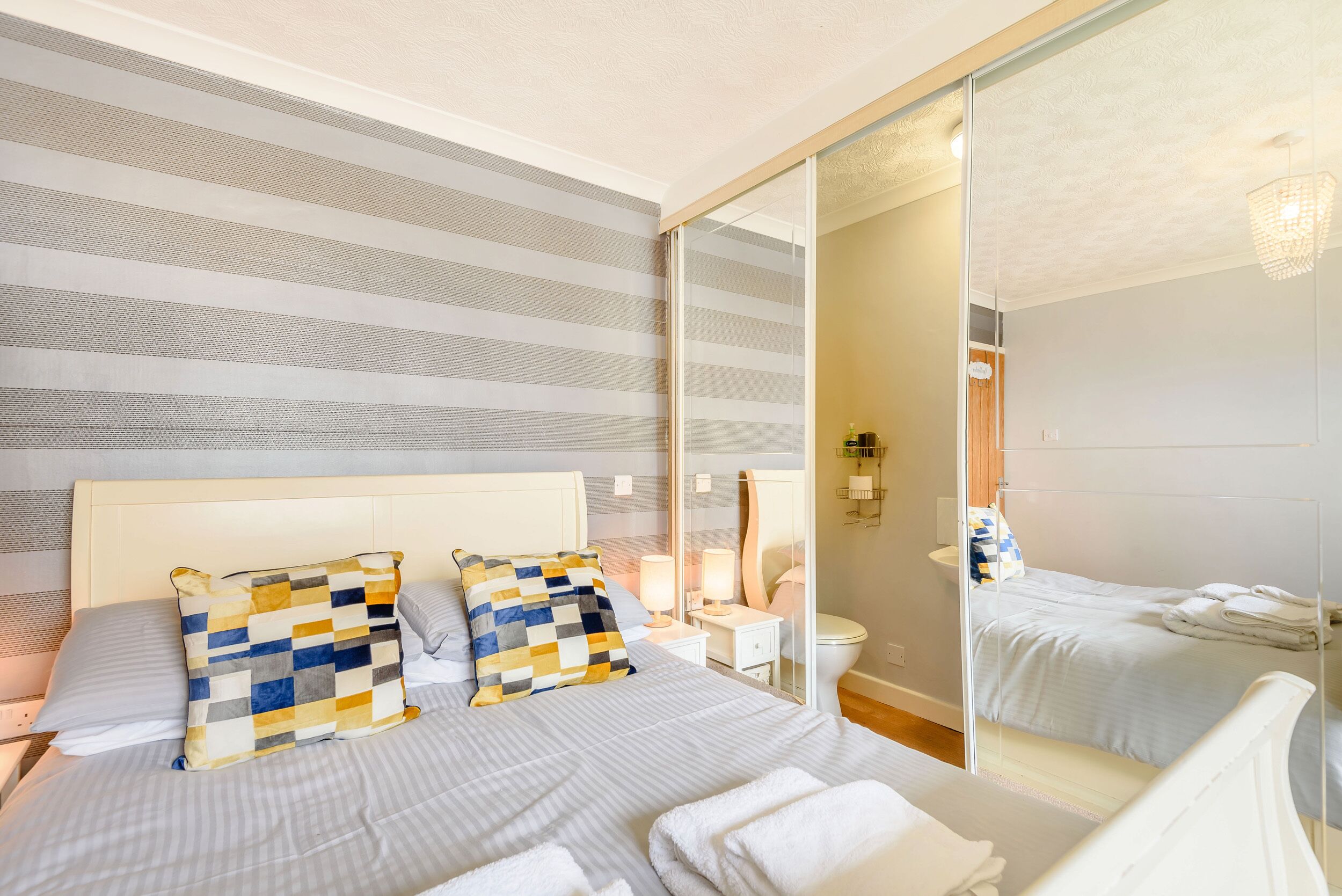 3 bedrooms, individually decorated, individually furnished, free WiFi