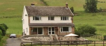 Cwmgilla Farm