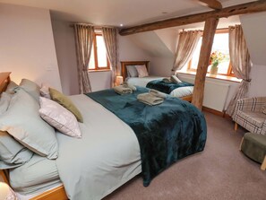 4 bedrooms, individually decorated, individually furnished, free WiFi - Boundcliffe Farm (Pickering)