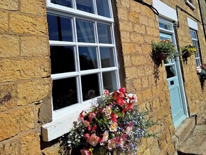 Cottage | Exterior detail - Boundcliffe Farm (Pickering)