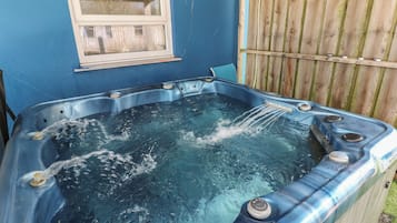 Småhus | Utendørs boblebad