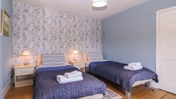3 quartos, Wi-Fi de cortesia, individualmente decorados
