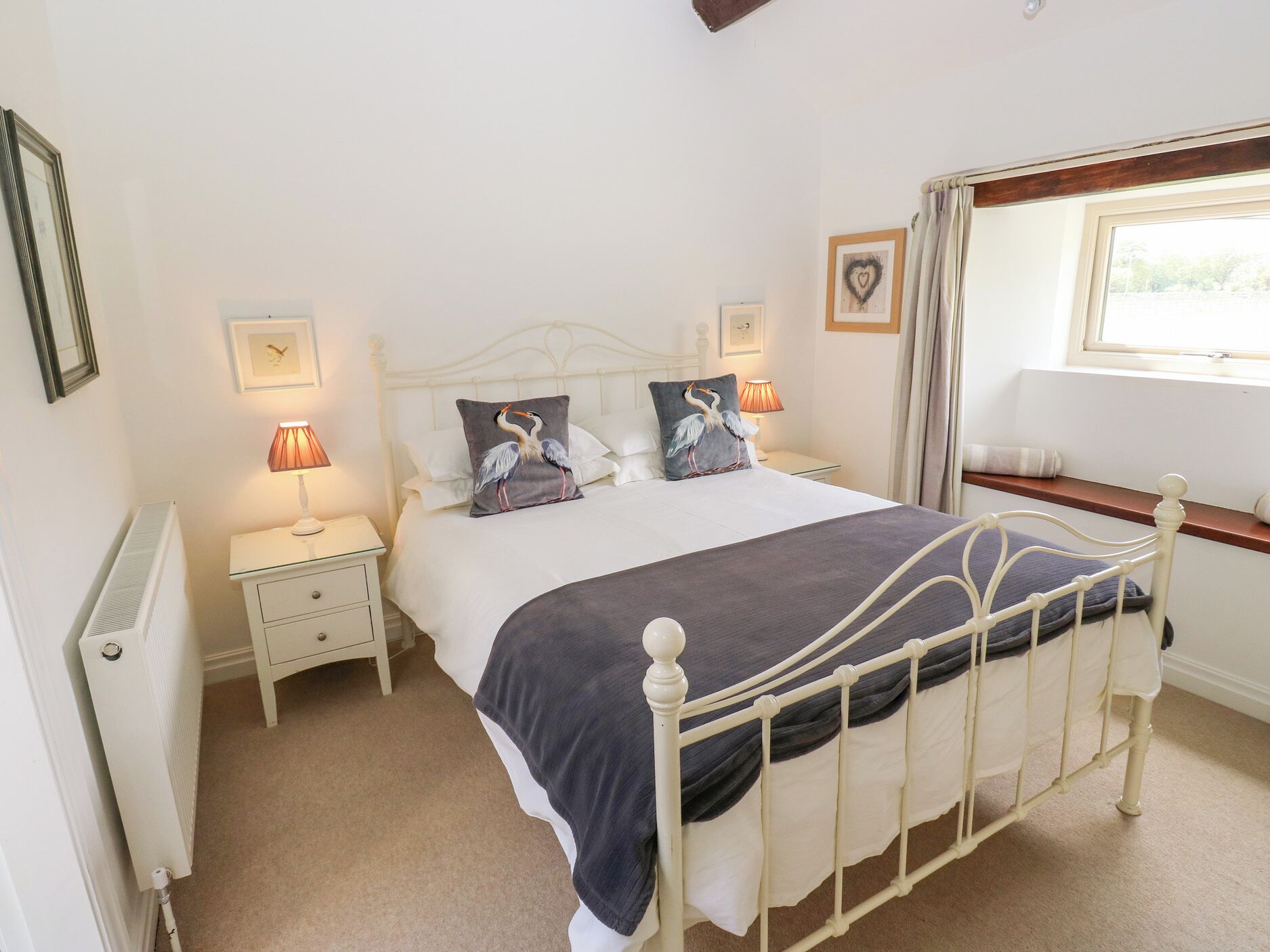 Cottage | 3 bilik tidur, dihias secara berasingan 