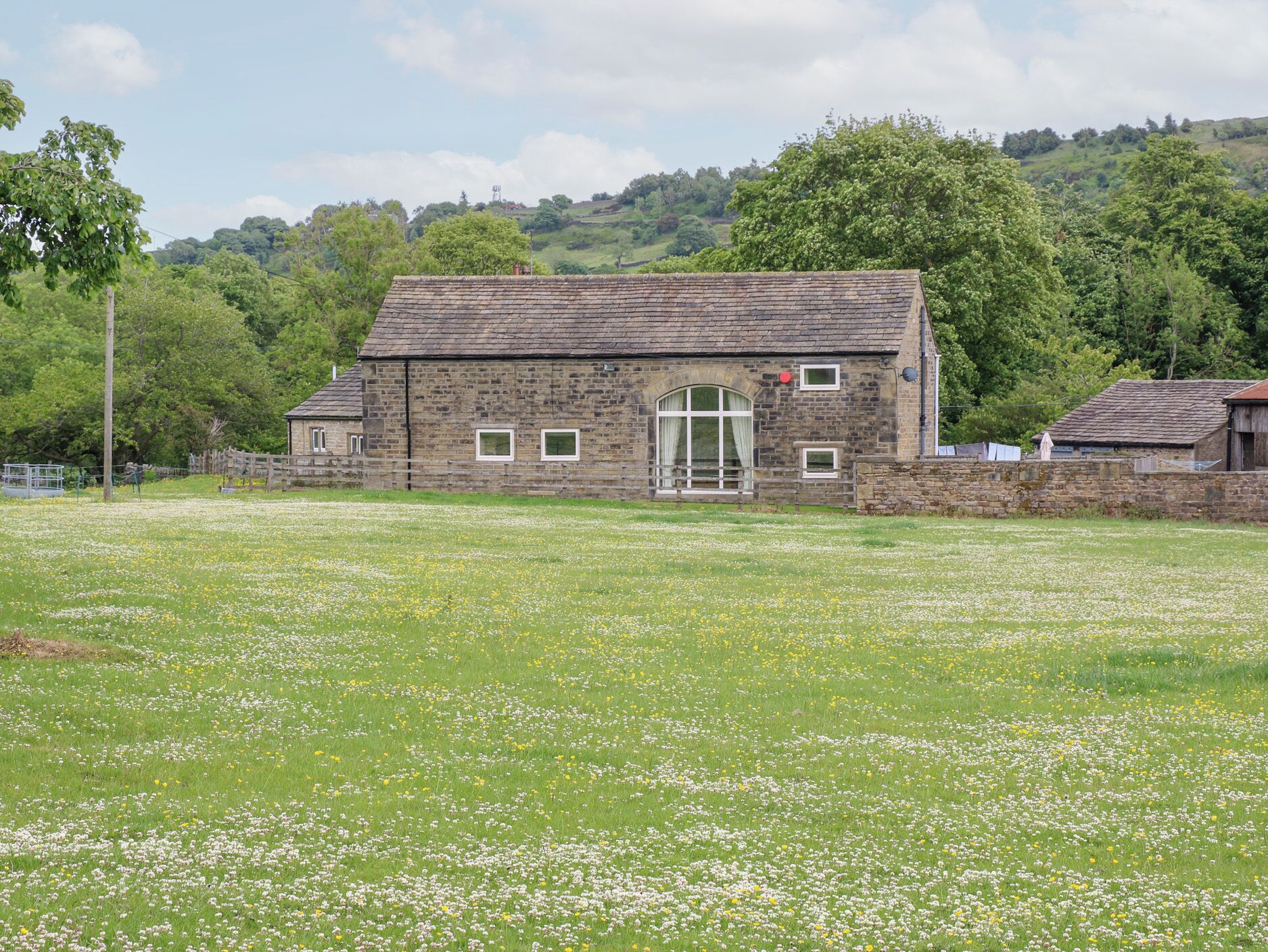 Cottage | Property grounds