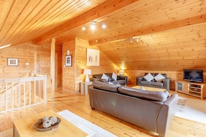 Cottage | Living area