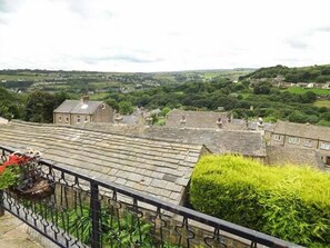 Cottage | Balcony - Ginnel Corner (Huddersfield)