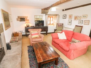 Cottage | Living room