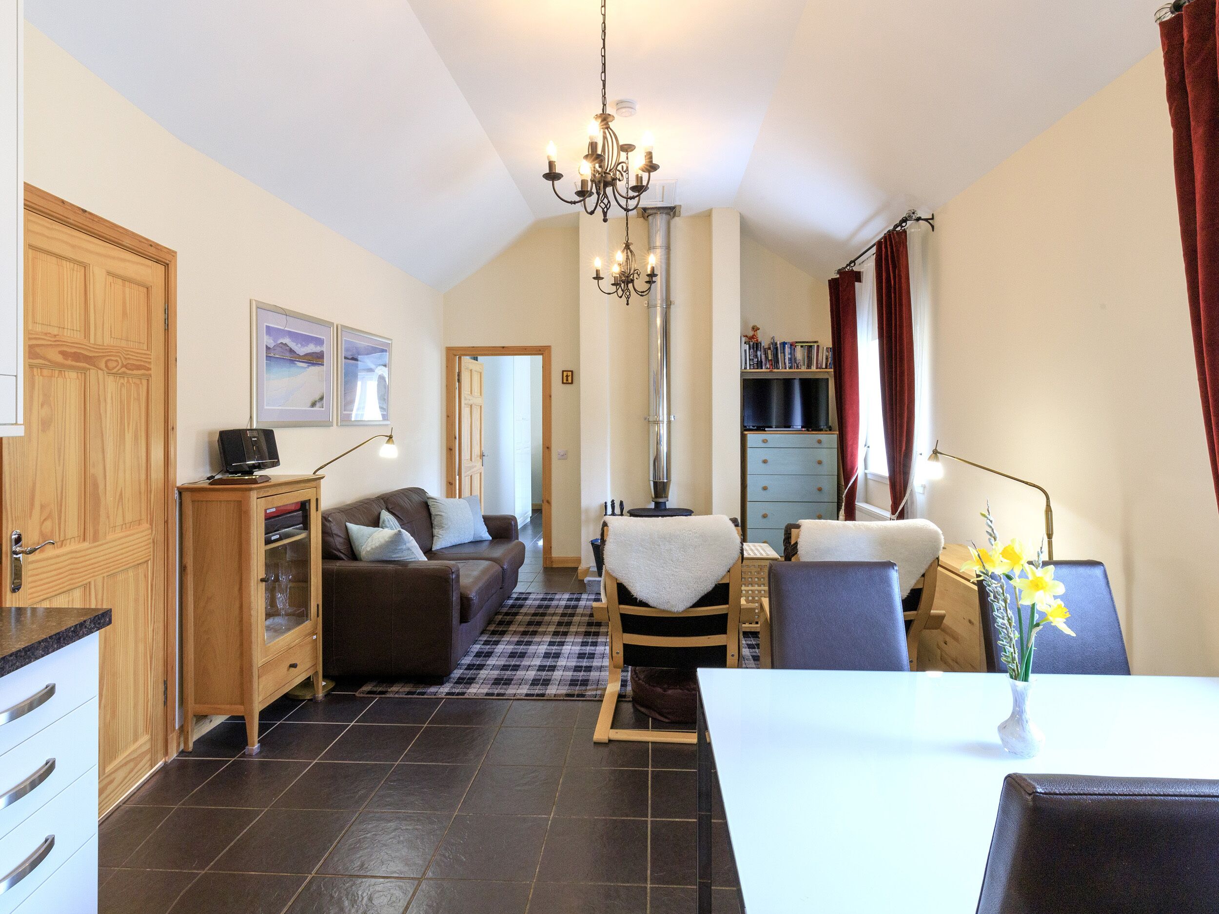 Cottage | Living room | TV