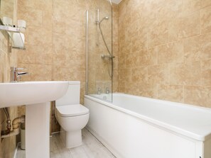 Cottage | Bathroom