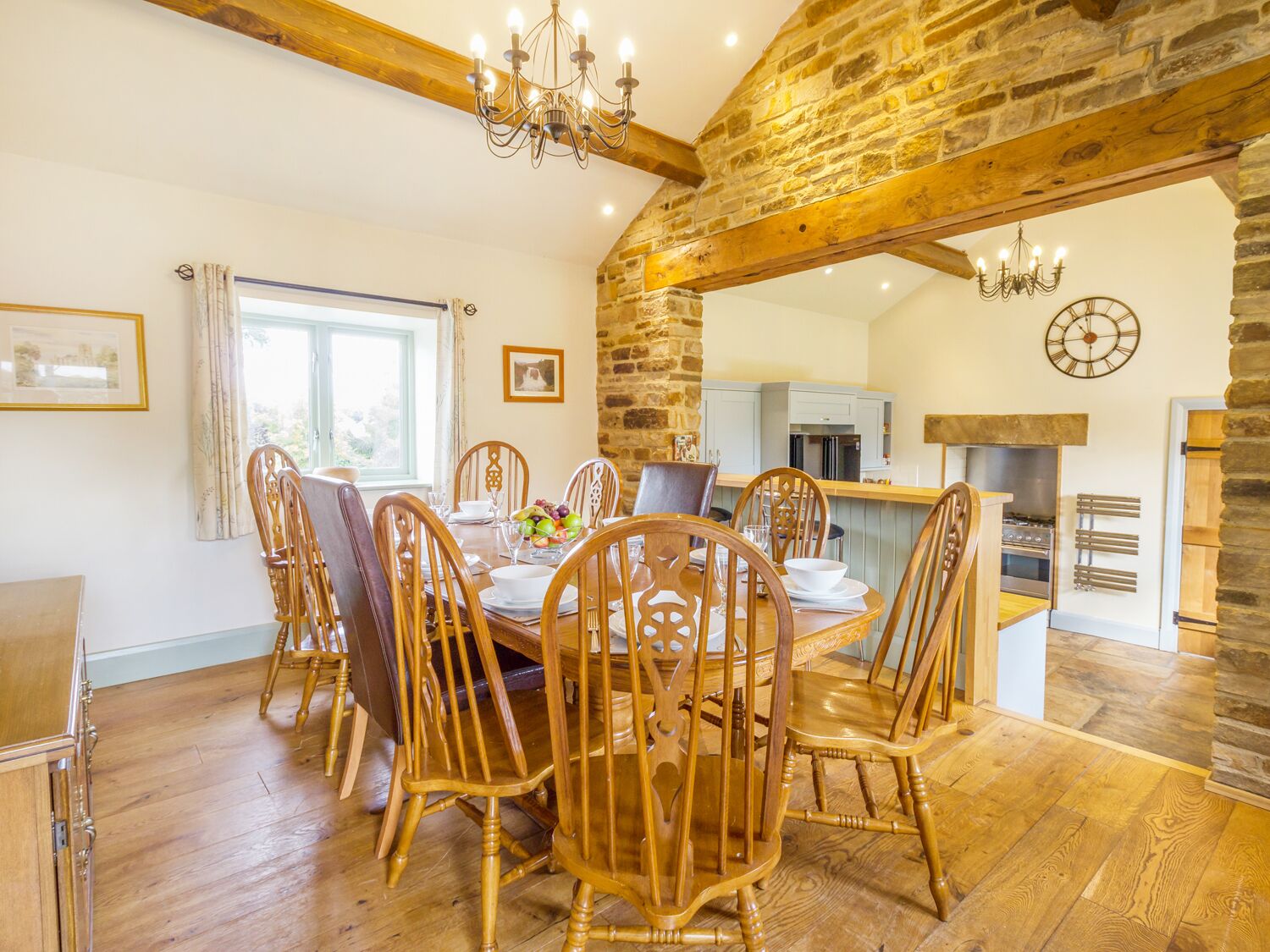 Cottage | Dining