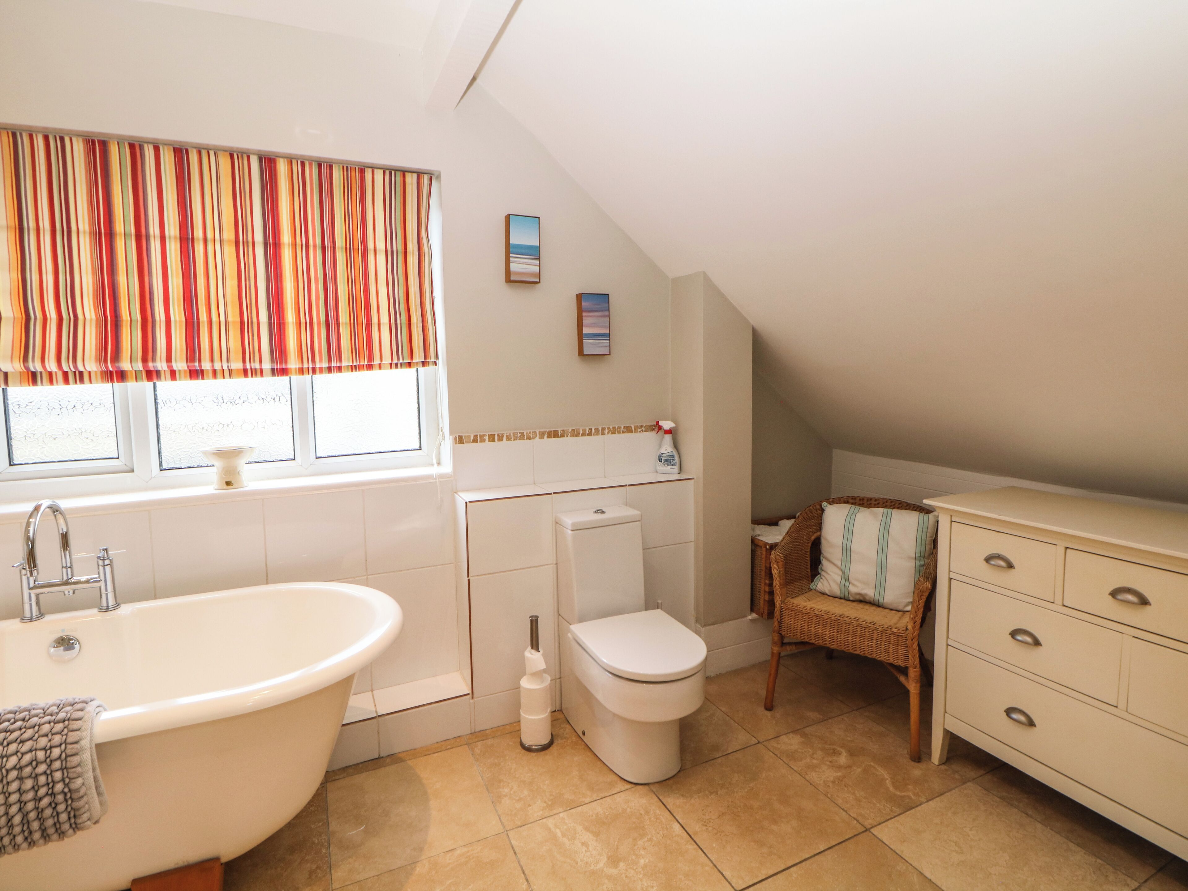 Cottage | Interior